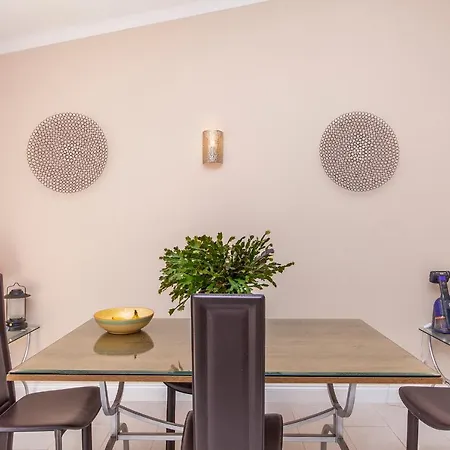 Apartment B89 - Porto Dona Maria *